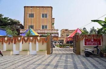 mahamaya convention and hotel