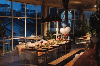 The Loop Boutique Hotel & Cafe,,3 star