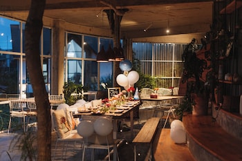 The Loop Boutique Hotel & Cafe,,3 star