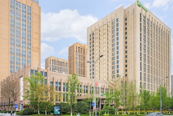 chongqing high tech holiday hotel