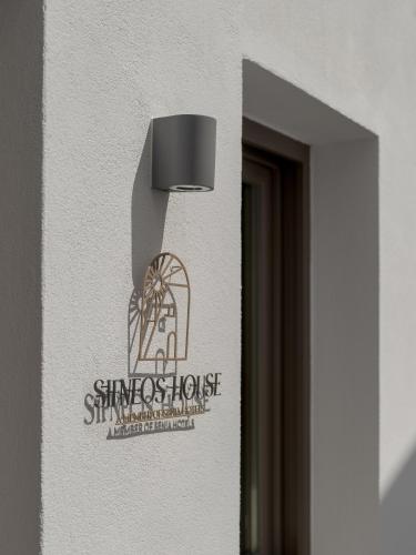 sifneos house
