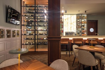 the book hotel