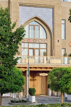 sayidat hotel islamic civilization center