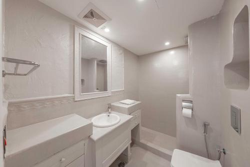 mabat jasmin greek villa 4br 583 villa10