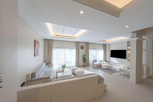 mabat jasmin greek villa 4br 583 villa10