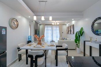 urban oasis view palace apartment 3 bed