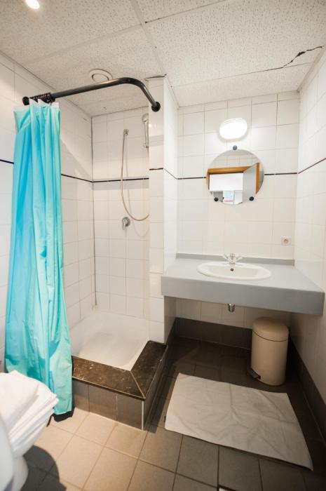 jacques brel youth hostel