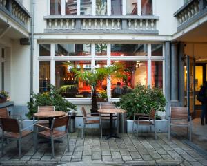 jacques brel youth hostel