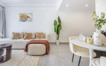 Riara One View Palace Apartment,,4 star