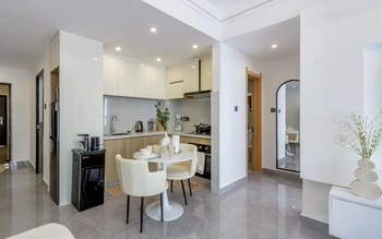 Riara One View Palace Apartment,,4 star