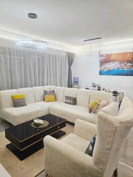 Riara Paradise View Palace - 2 Bedroom,,4 star