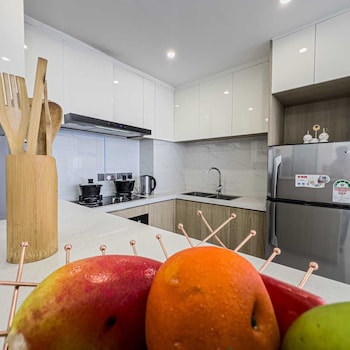 Riara Paradise View Palace - 2 Bedroom,,4 star
