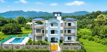 hotel vanam resort