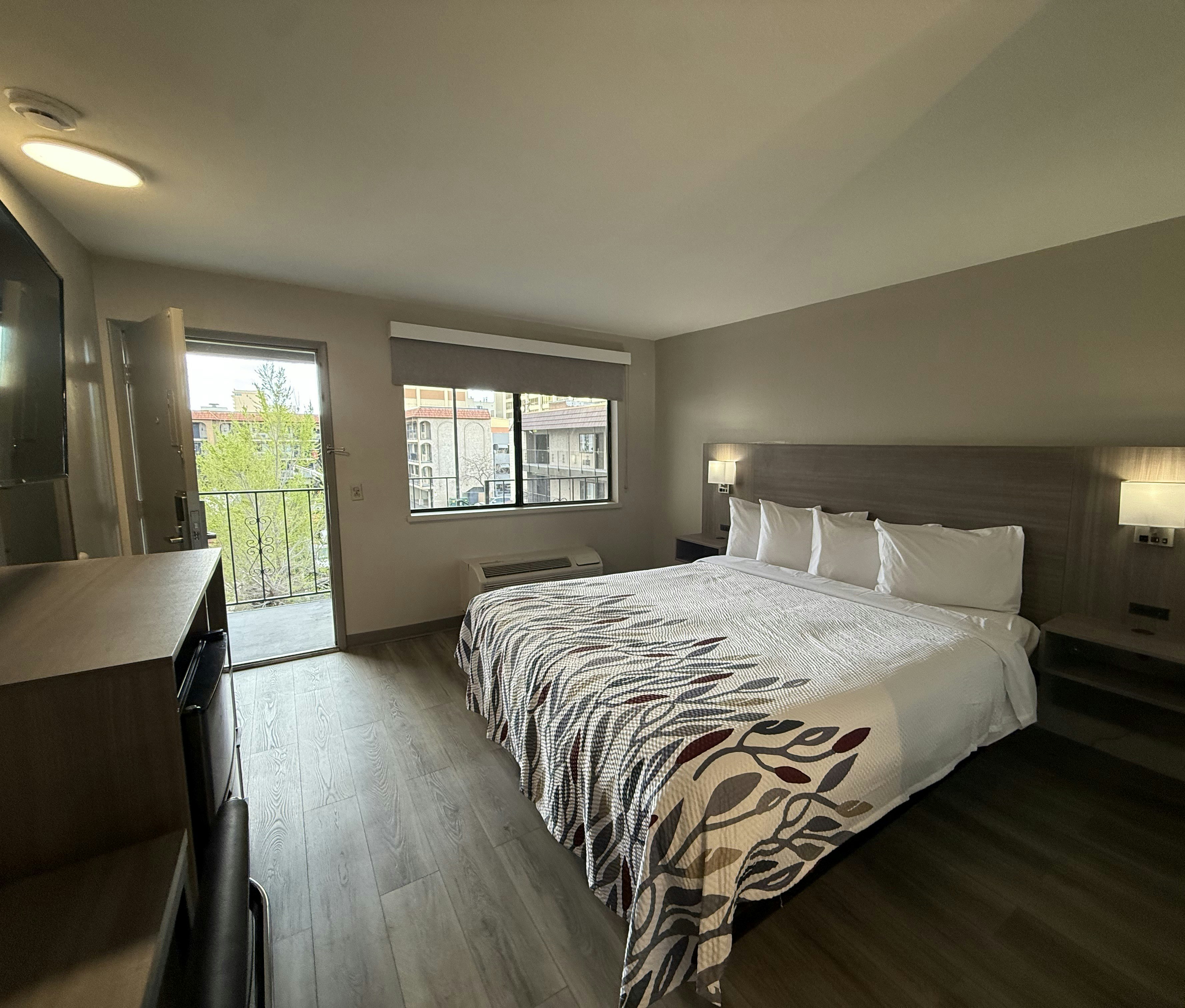 red roof inn reno