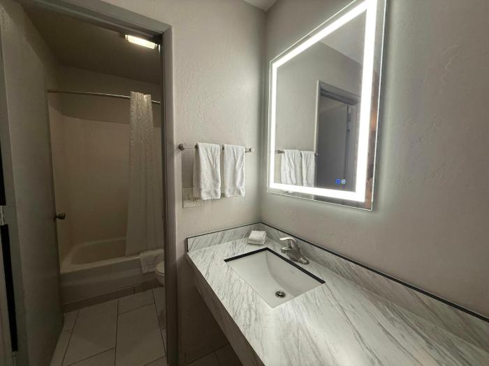 red roof inn reno