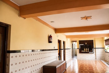 Hotel Sri Ram,,3 star
