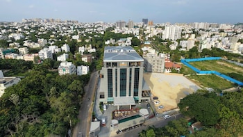 rg grand hotel and convention