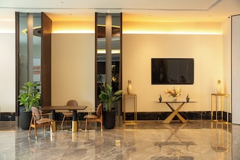 rg grand hotel and convention