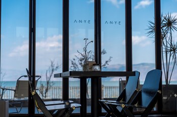 anye seaview hotel dali
