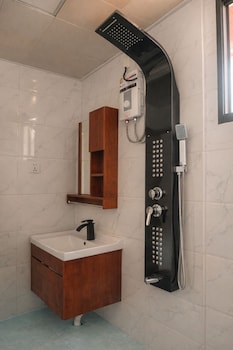 harmony hotel