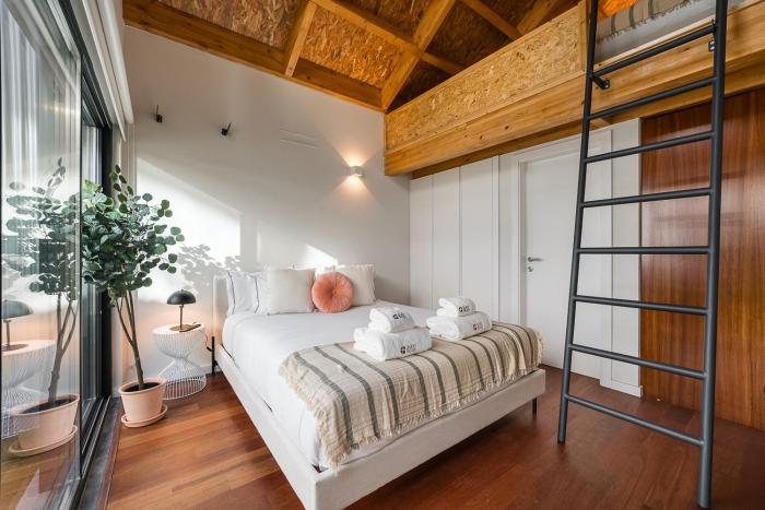 guestready silk factory studios and apartments