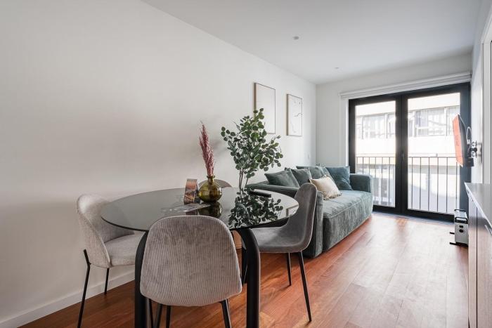 guestready silk factory studios and apartments
