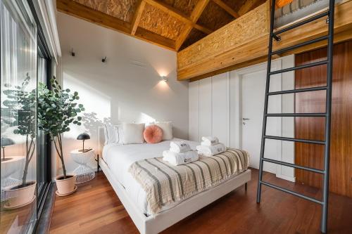 guestready silk factory studios and apartments