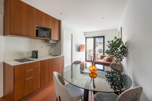 guestready silk factory studios and apartments