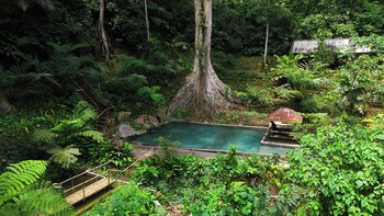Udaka Retreat,,3 star
