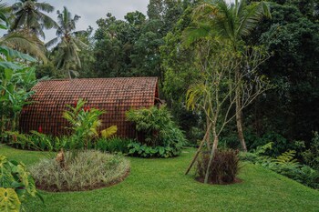 udaka retreat