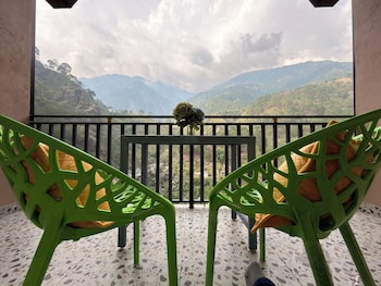 pahadi sukoon a frame cottages
