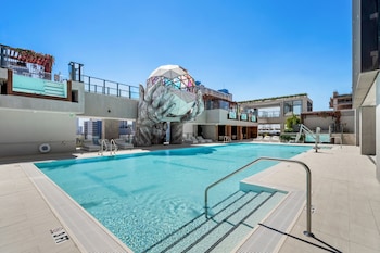 the e11 luxury residences
