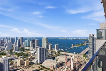 the e11 luxury residences