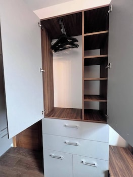 cozy studio in north london