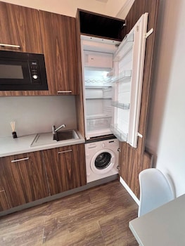 cozy studio in north london