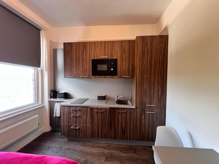cozy studio in north london