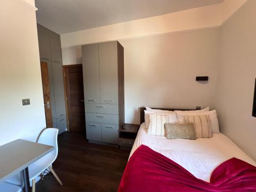cozy studio in north london