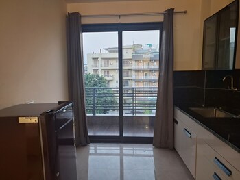 star residency near medanta hospital