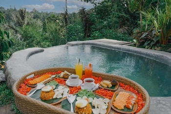 The Fire Flies Garden Villa,,4 star