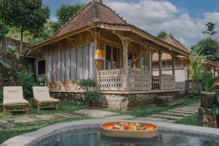 the fire flies garden villa