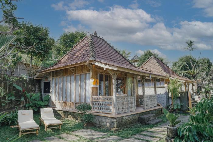 the fire flies garden villa