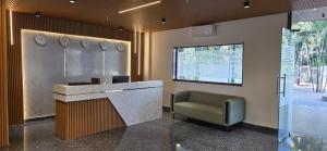 hotel srs manor