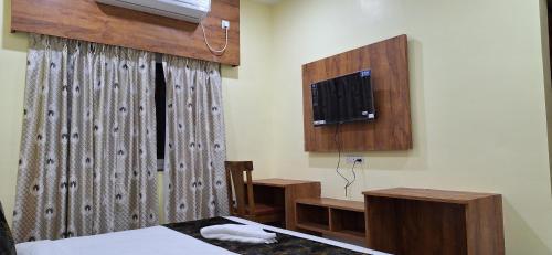 new hotel sun international