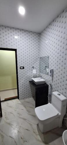 new hotel sun international