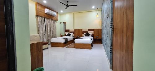 new hotel sun international