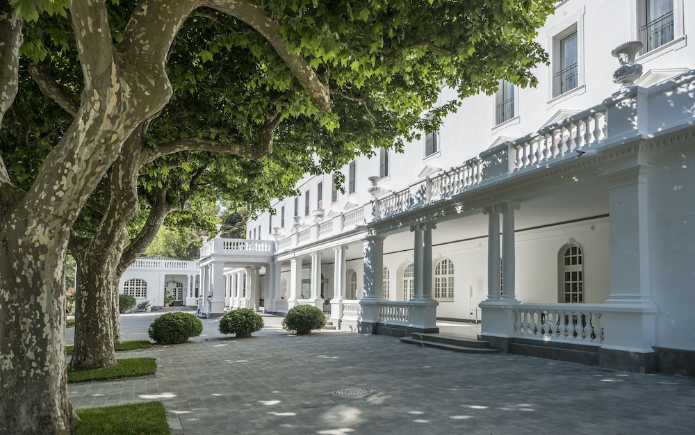hotel balneari termes orion