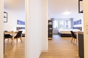 Moderne Apartments In Der Innenstadt,,3 star