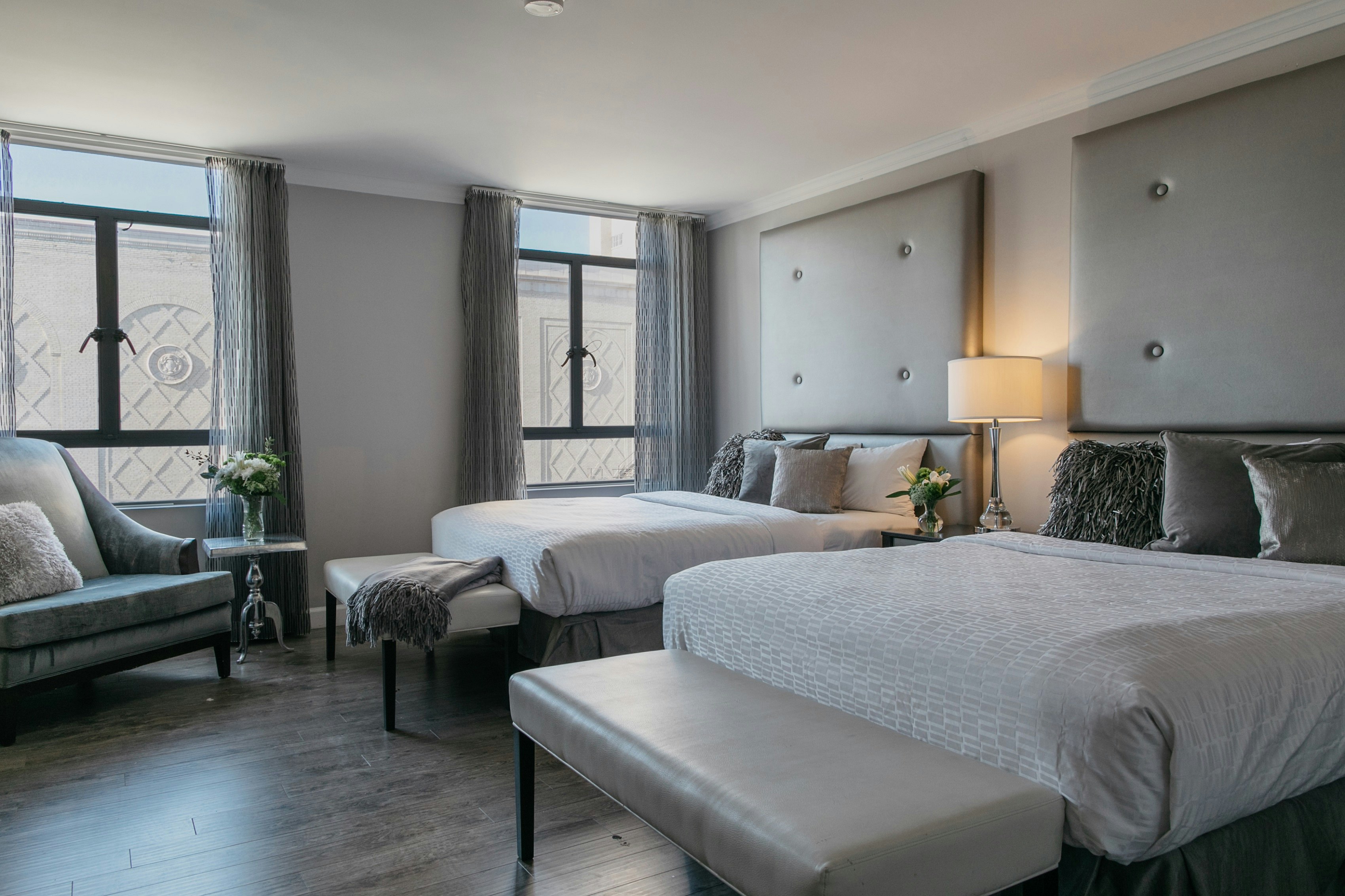 hotel deco omaha tapestry collection by hilton