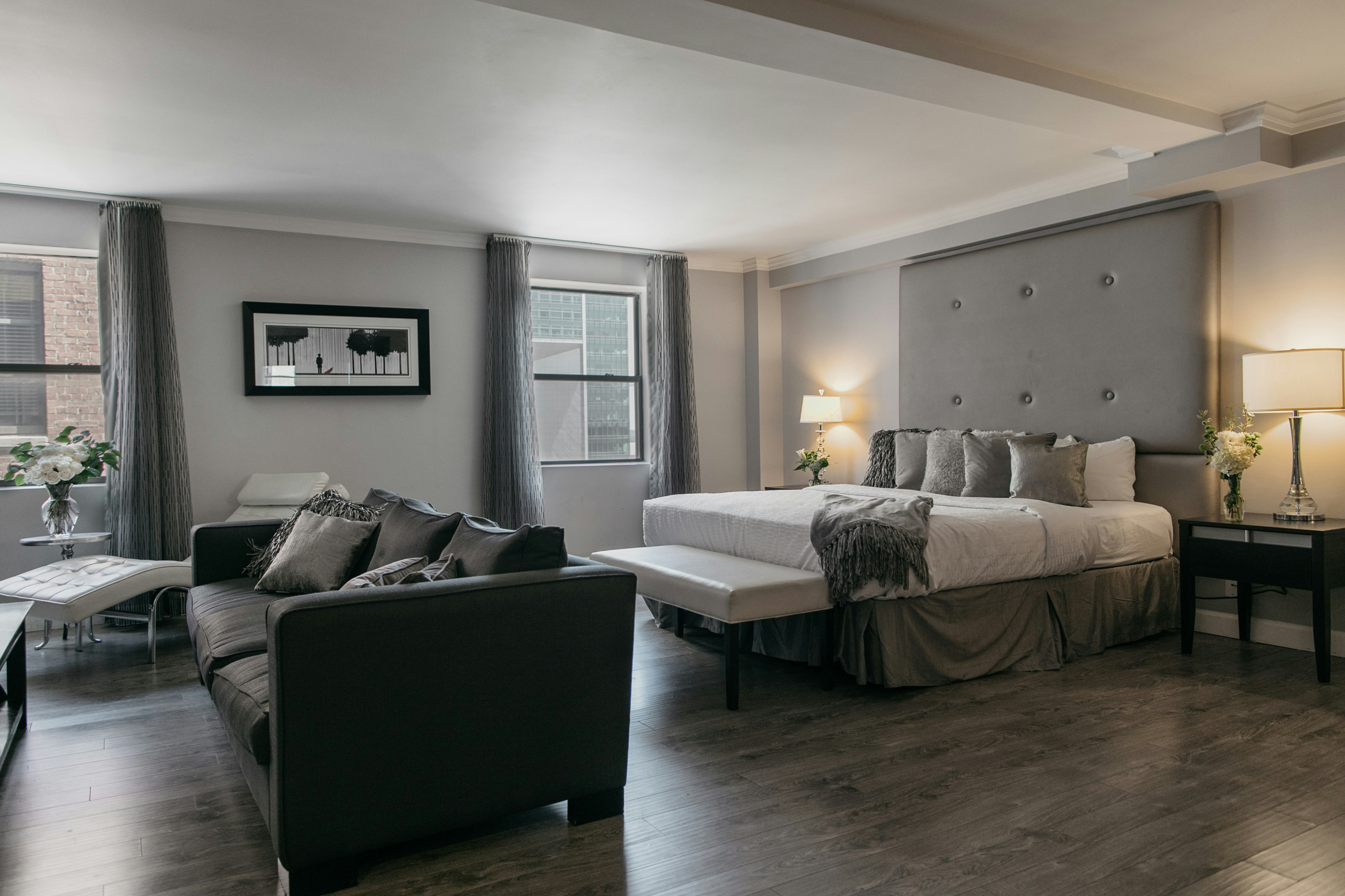 hotel deco omaha tapestry collection by hilton