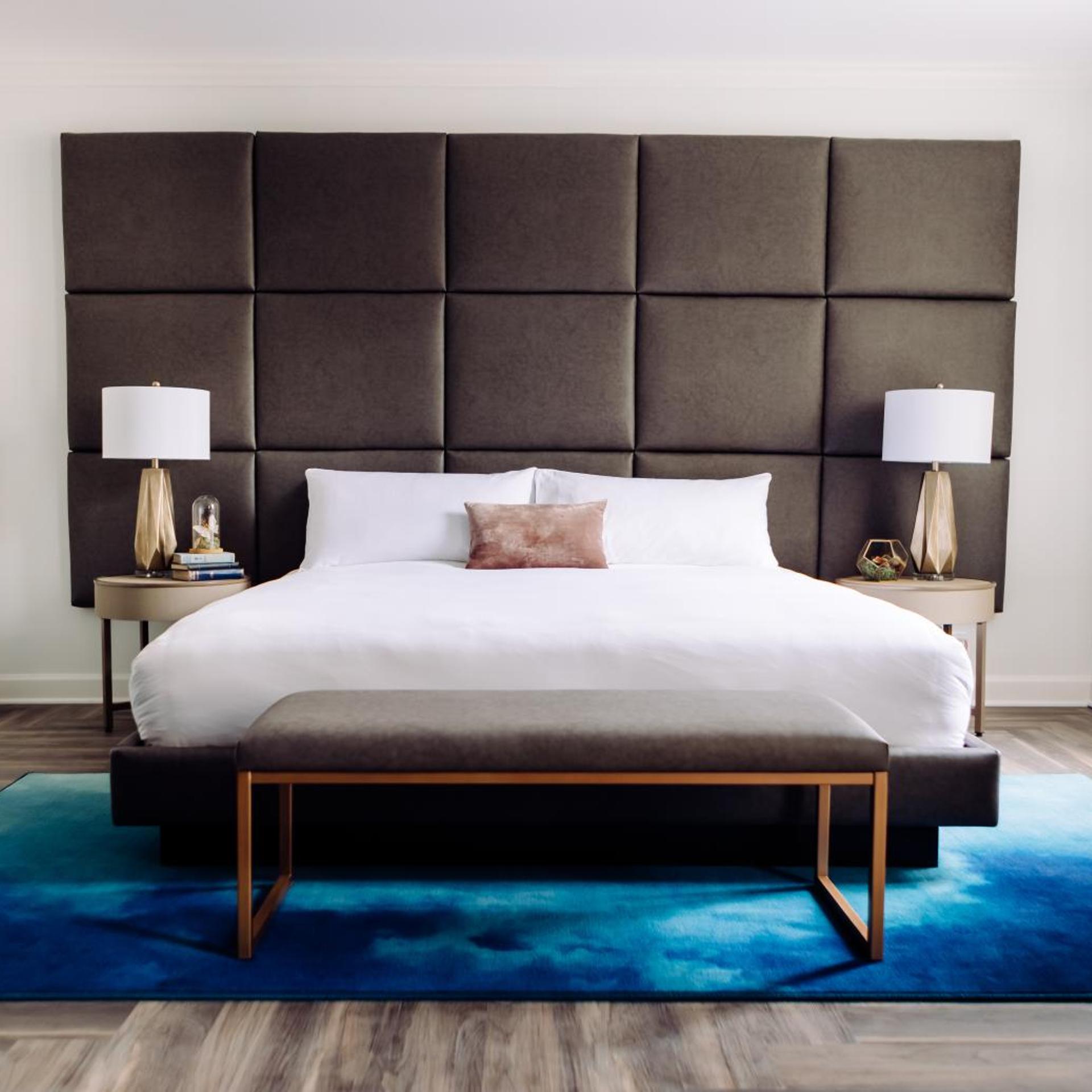 hotel deco omaha tapestry collection by hilton